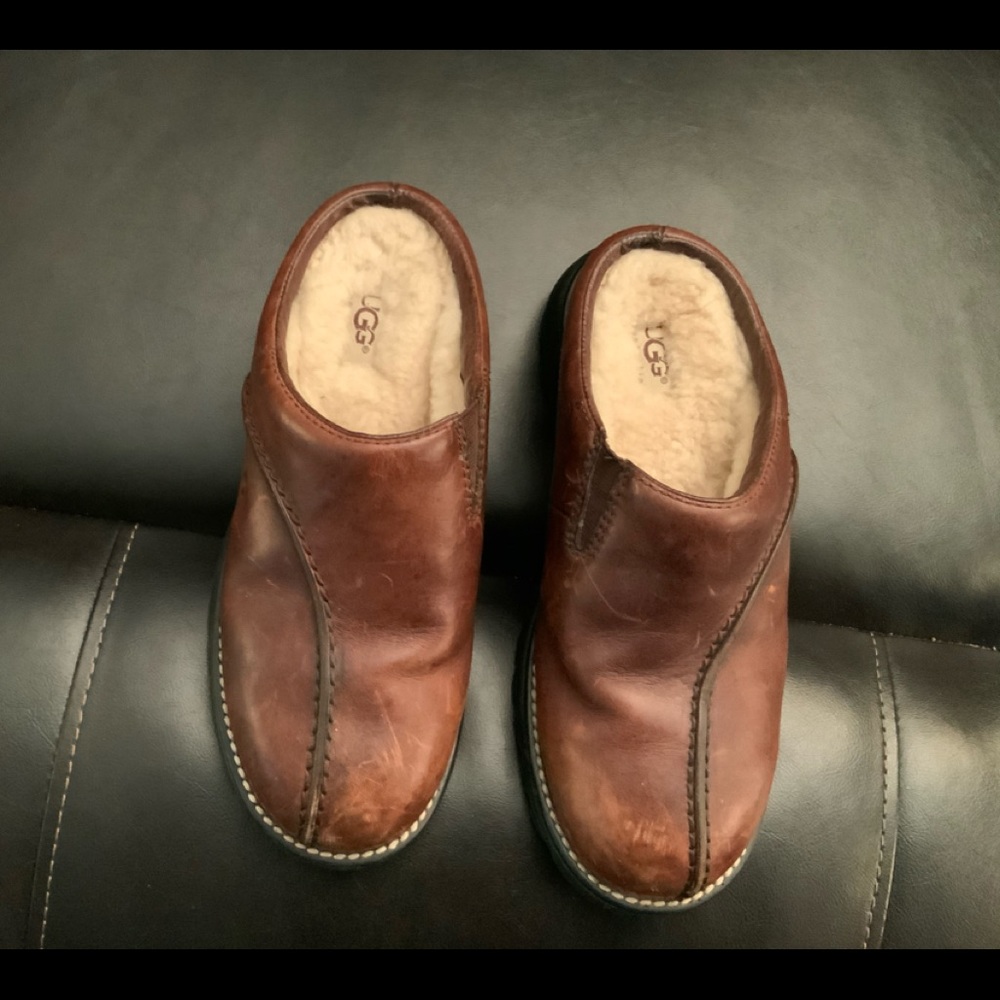 UGG leather Loafers